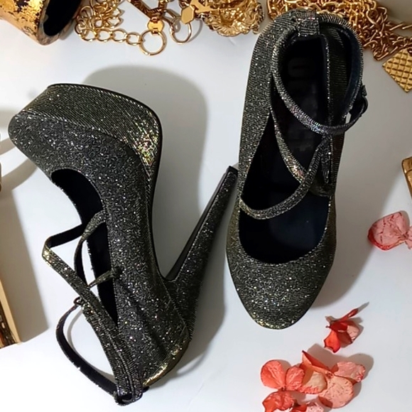 "OFFICE London" Shimmery Crisscross Strappy Round Toe Party Festive Heels - Picture 8 of 12